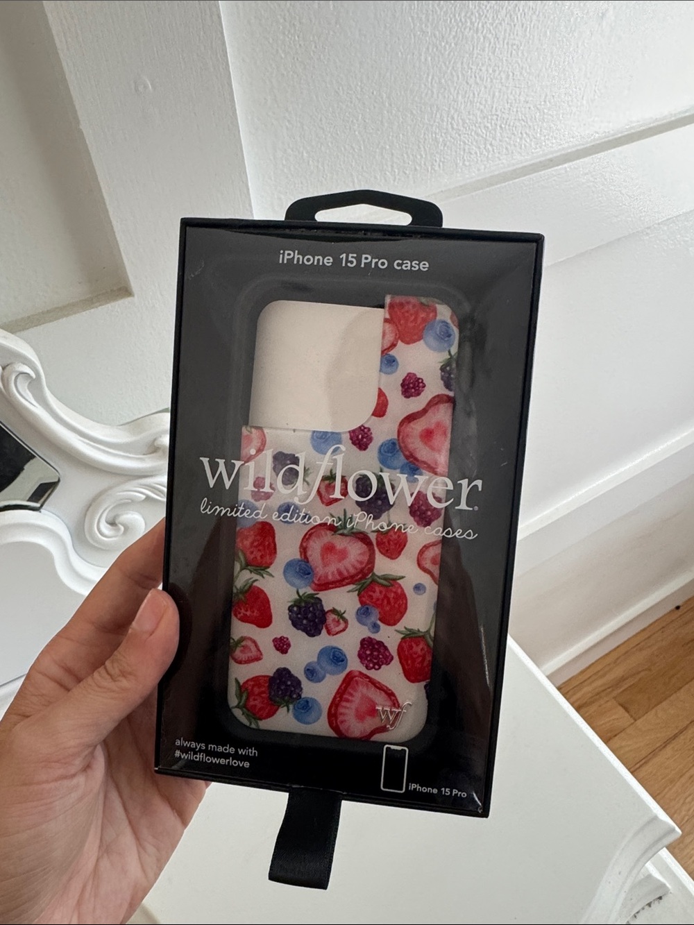 Wildflowers iPhone 15 Pro Case - Fruit Tart